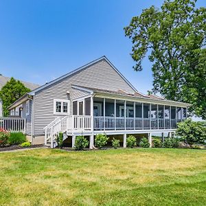 Middle River Retreat With 150 Pier Dogs Welcome! Essex Exterior photo