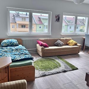 Ferienwohnung Top 1 Zimmer Fuer 1-2Personen Enns Exterior photo