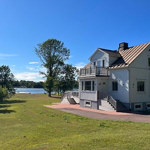 Villa House By The Ocean In Mariehamn Exterior photo