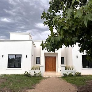 Villa Casa En Manzanares Exterior photo