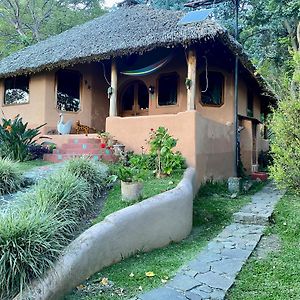 Villa Lakefront Bungalow - Relaxation Plus Santa Cruz La Laguna Exterior photo