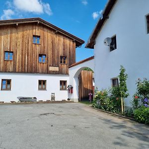 Villa Ferienhaus Ederhof - Idyllischer Vierseithof, kinder- und hundefreundlich, Referenzen auf FeWo-direkt nachlesbar Aidenbach Exterior photo