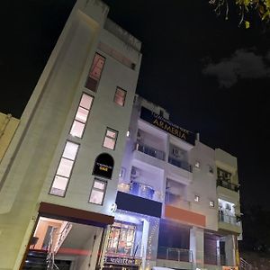 Hotel Townhouse Oak Armeria Lucknow Exterior photo