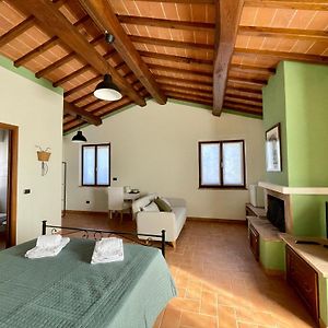 Casale Dell'Assiolo Bed And Breakfast Castiglione del Lago Exterior photo