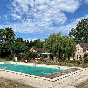 Villa Vakantiehuis La Poire, Op Landgoed Aan De Dordogne Prudhomat Exterior photo