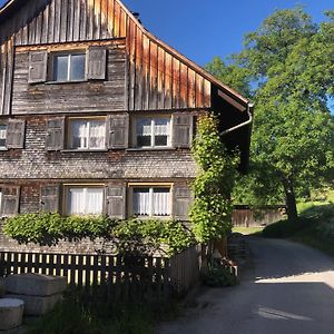 Ferienwohnung Ursprungshaus - Nuss Und Traube Dornbirn Exterior photo