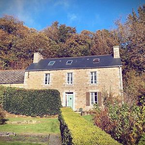 Villa Maison Du Bonheur, A Beautiful Stone Built House, Plésidy Exterior photo