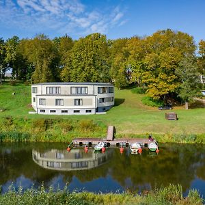 Villa Suislepa Puhkekeskus Exterior photo