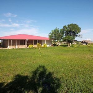 Villa Finca La Prosperidad Maní Exterior photo