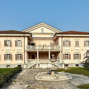 Hotel Oasi Di Monchiero Exterior photo