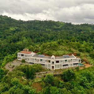 Bed and Breakfast Rose Hill Bungalow Gampola Exterior photo