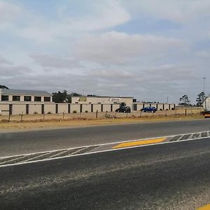 Zovuyo Hotel Butterworth Exterior photo