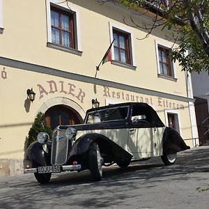 Hotel Adler Panzio Budaörs Exterior photo