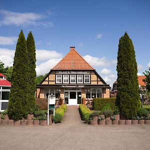 Hotel Im Wiesengrund Lalendorf Exterior photo