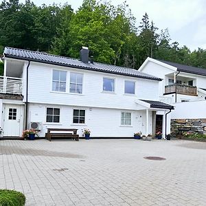 Ferienwohnung Gjestehus I Tveit Kristiansand Exterior photo