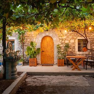 Guest House Castle Shkodra Exterior photo