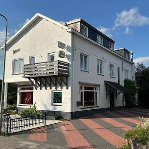 Mimosa Hotel Valkenburg aan de Geul Exterior photo