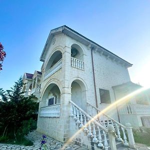 Villa Vila Roan Vlorë Exterior photo