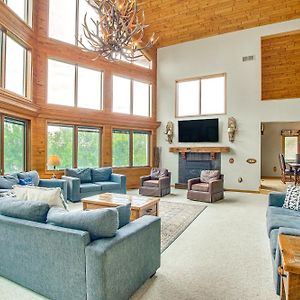 Villa Waterfront Central Wisconsin Cabin With Indoor Pool! Stratford Exterior photo