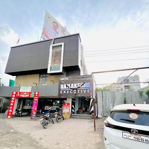 Hotel Rajlaxmi Executive Aurangābād Exterior photo