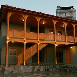 Villa Tarihi Ahsap Konak Tire Exterior photo