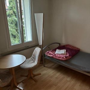 Ferienwohnung Zi C Fuer 2Per Naehe Solothurn U Parkplatz Derendingen Exterior photo