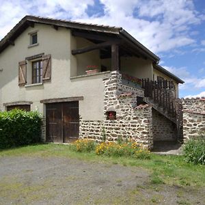 Villa Gite Familial Avec Cheminee, Jardin Et Espace Jeux Pres De Chazelles-Sur-Lyon Et St-Galmier - Fr-1-496-281 Saint-Médard-en-Forez Exterior photo