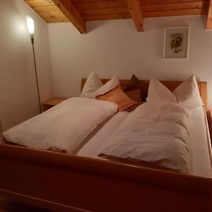 Ferienwohnung Vermiete Ein Doppelzimmer In Einem Holzhaus Wolfurt Exterior photo