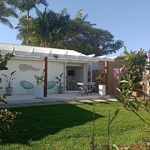 Bed and Breakfast Maroochydore Waters Bnb Exterior photo