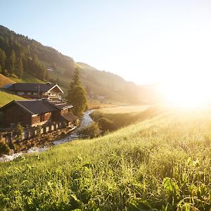 Almi's Berghotel Obernberg am Brenner Exterior photo