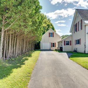 Villa Cozy New Hampshire Retreat With Fire Pit And Porch! Colebrook Exterior photo