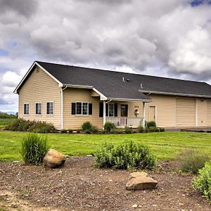 Hotel The Farm House On Mount Tom Harrisburg Exterior photo