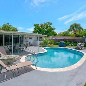 Eagle'S Way Floridian Living Heated Pool, Sunroom Lake Park Exterior photo