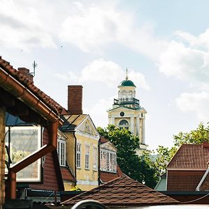 Hotel Karaliska Zoss Ventspils Exterior photo