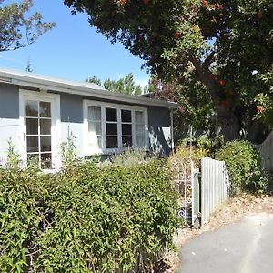 Bed and Breakfast Waipapa - The Heart Of The Harbour Diamond Harbour Exterior photo