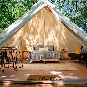 Hotel Nestled Farm Yurt - Lookout Mountain View Chattanooga Exterior photo