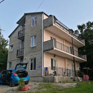 Hotel Golden Heart Batumi Exterior photo