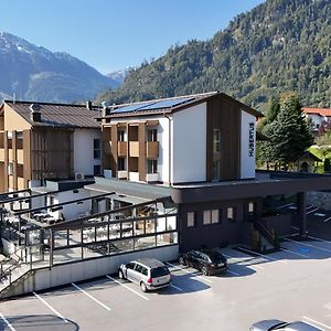 Hotel Hubertus St. Johann im Pongau Exterior photo