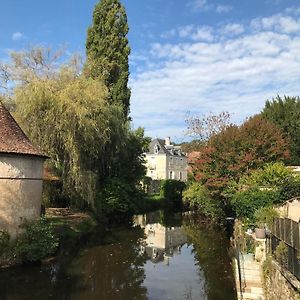 Lapartment Du Perigord Javerlhac-et-la-Chapelle-Saint-Robert Exterior photo