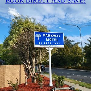 Parkway Motel Queanbeyan Exterior photo