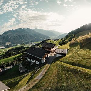 Ferienwohnung Peter'S - Bergbauernhof Mit Weitblick Bramberg am Wildkogel Exterior photo