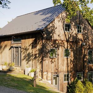 Villa Stunning All-Season Renovated Barn Escape! East Chatham Exterior photo