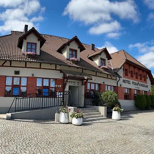 Hotel Zajazd Pod Szyszkami Krotoszyn Exterior photo