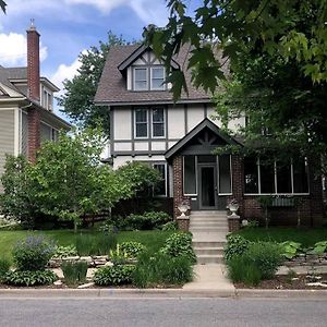 Villa Your Urban Retreat Minneapolis Exterior photo