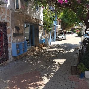 Bed and Breakfast Boynuz Agaci Pansiyon Kaleucagız Exterior photo