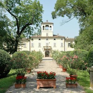 Villa Casa Nella Campagna Parmigiana. Ponte Taro Exterior photo