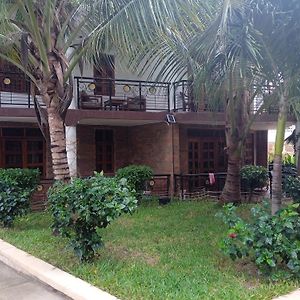 Tasha Savanna Apartments Diani Beach Exterior photo