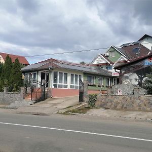 Hotel Pensiunea Cetatea Boghiş Exterior photo