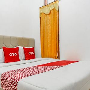 Hotel Oyo 94236 Penginapan Griya Asri Bandar Lampung Exterior photo