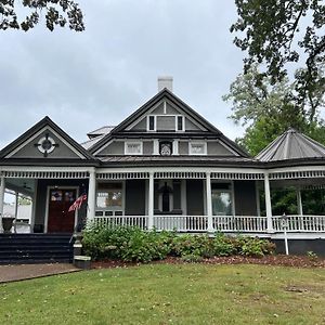 Bed and Breakfast Intermission Hogan House Hogansville Exterior photo